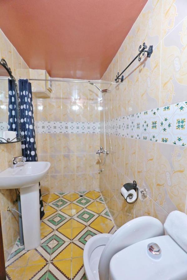 Aymane Rooftop Budget Panoramic Hotel Chefchaouen Exterior foto